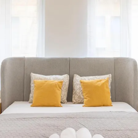 アパート Cozy 4bedrm By True Estate *