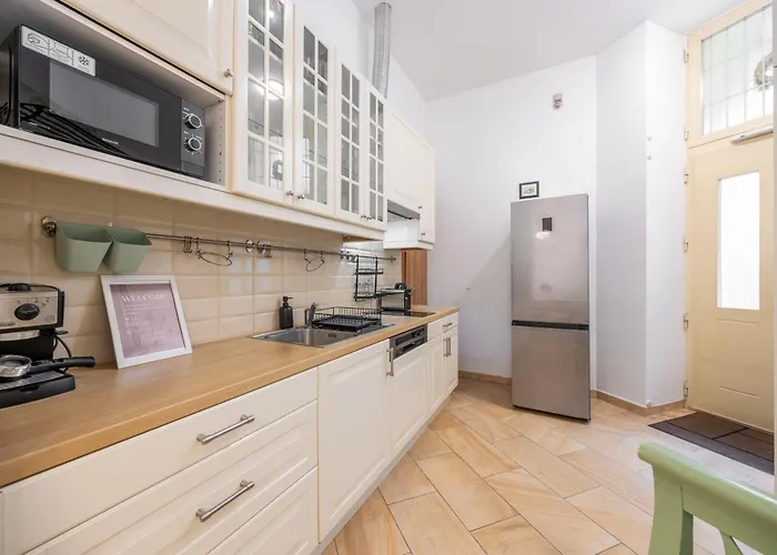 Cozy 4bedrm By True Estate Apartmán Budapešť